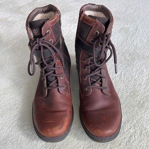 UGG Chestnut Waterproof Kesey boots